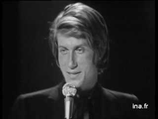 Jacques Dutronc "Il est cinq heures Paris s'éveille"