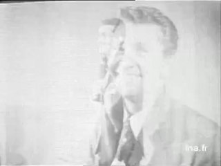 Jean Claude Pascal "Julie"