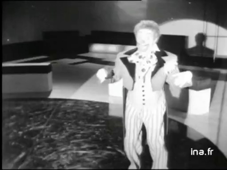 Jean-Pierre Cassel "Ou la la la la"