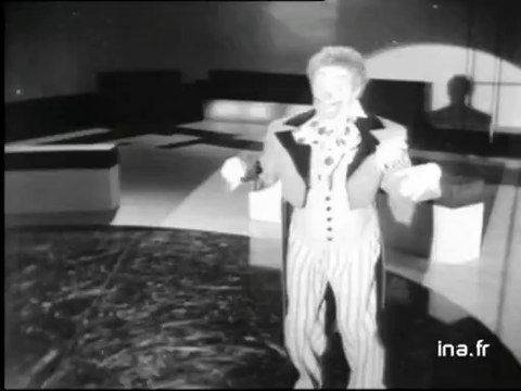 Jean-Pierre Cassel Ou la la la la