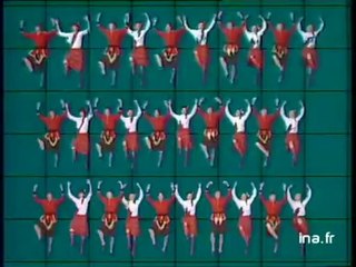 Le ballet Barry Collins dans une variation écossaise