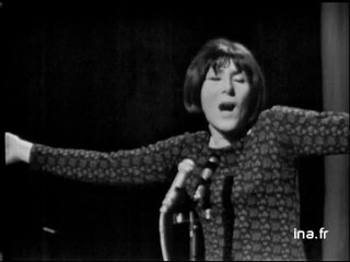 Pia Colombo "Je hais les dimanches"