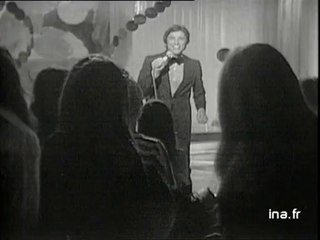 Sacha Distel "Il y a bien trop de filles"
