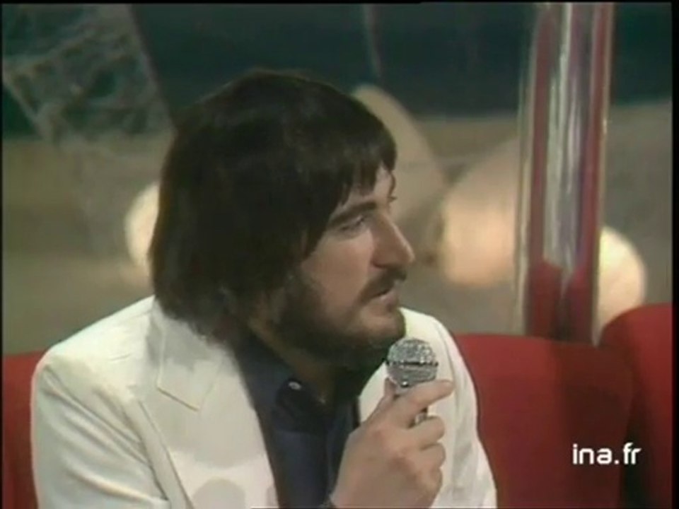 Serge Lama "Le surveillant général" (live officiel) - Archive INA