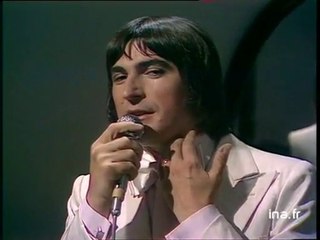Serge Lama "La serveuse de bar" (live officiel) - Archive INA