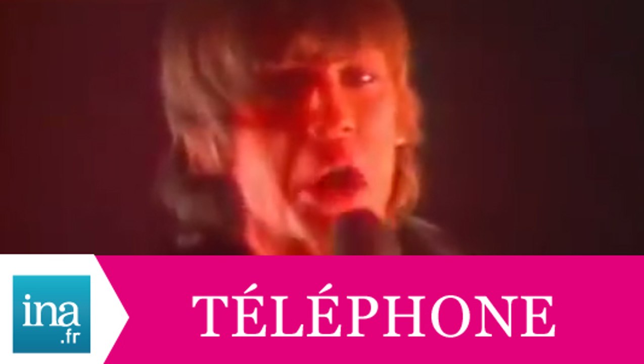 Téléphone "Fait divers" (live officiel) - Archive INA