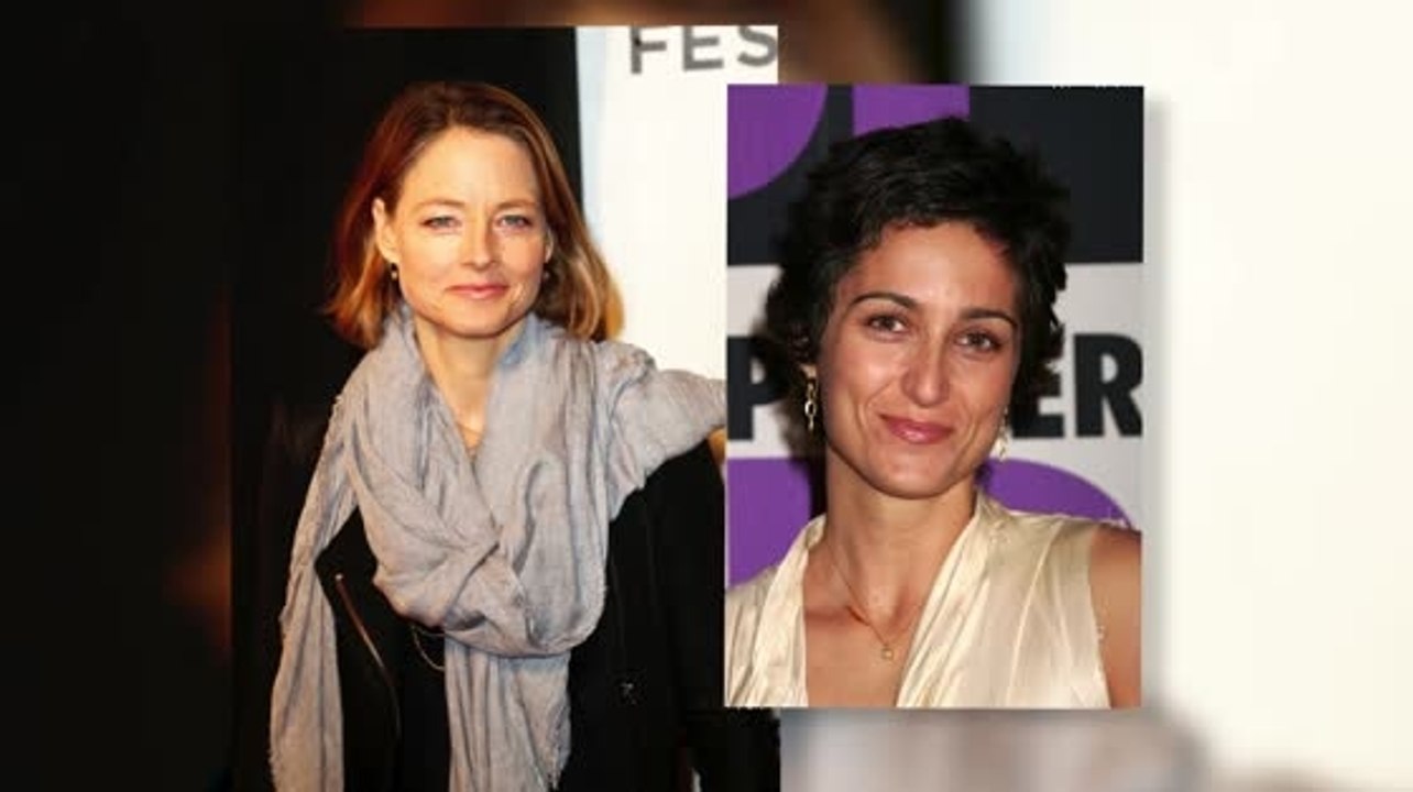 Jodie Foster Ties The Knot With Alexandra Hedison