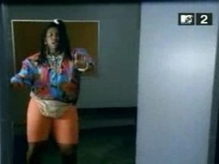 Dr. Dre feat.Snoop Dogg - Dre Day