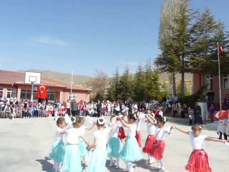 23 nisan 2014 çakılıköyü  şenlikleri