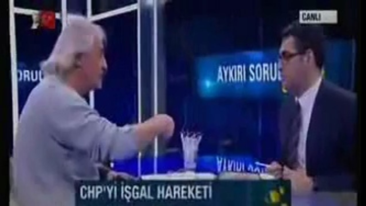 Mustafa Altıoklar'dan Başbakan Erdoğan'a hakaret!