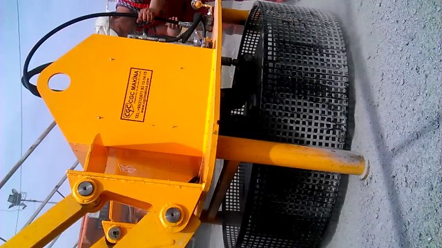 CGC Makina - Rögar Kapağı Açma Makinası