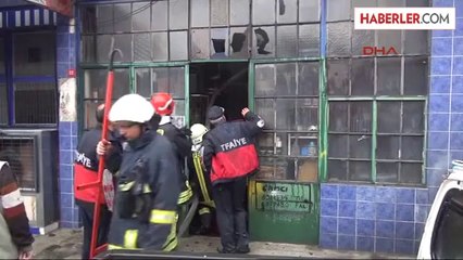 Depo Yangınını İtfaiye Söndürdü