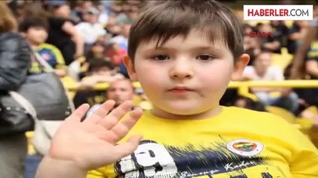 1907 Kişi, Şükrü Saracoğlu Stadı'nda Atatürk İmzası Oluşturdu