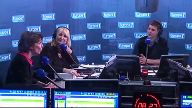 Marisol Touraine n'interdira pas les décolletés dans son ministère