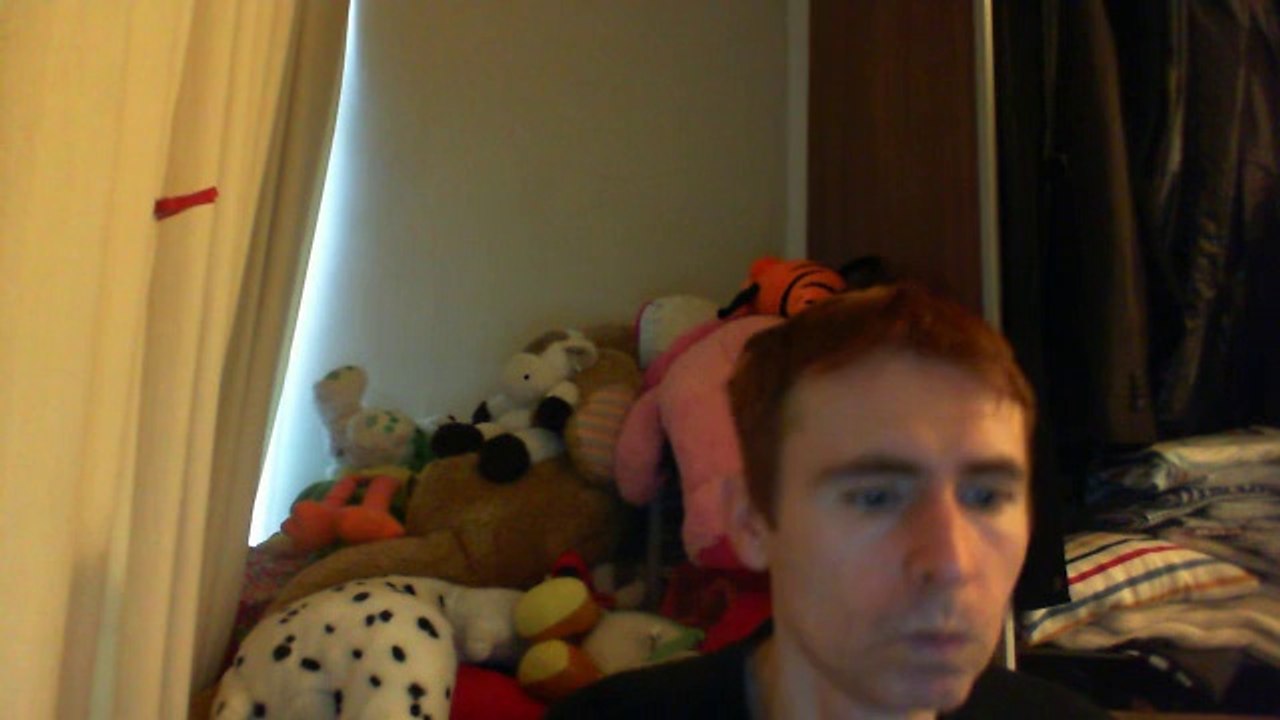 Wiwi égratigne "2h du mat" de Bastien Lanza