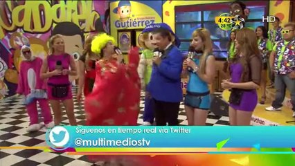 Tia Celia en Acábatelo