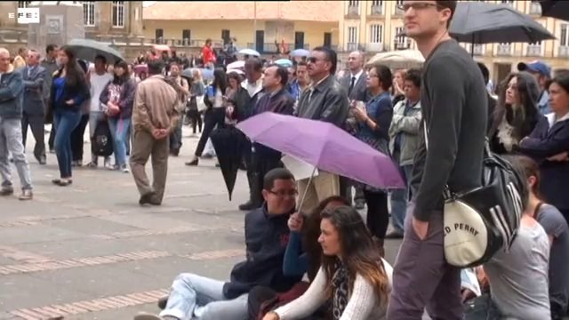 Colombia despide a Gabo con una lluvia de mariposas amarillas