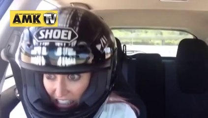 Güzel gözleri yerinden çıktı çıkacak...