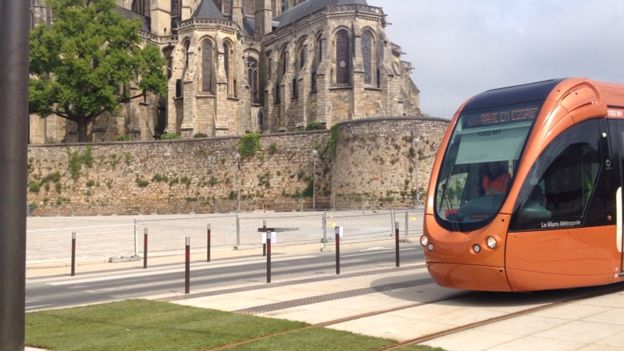 Les essais du tramway sur la deuxième ligne