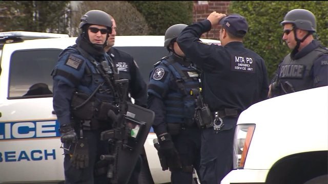 Un mauvais perdant à Call of Duty téléphone au SWAT