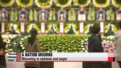 Koreans pay respects to victims of ferry accident