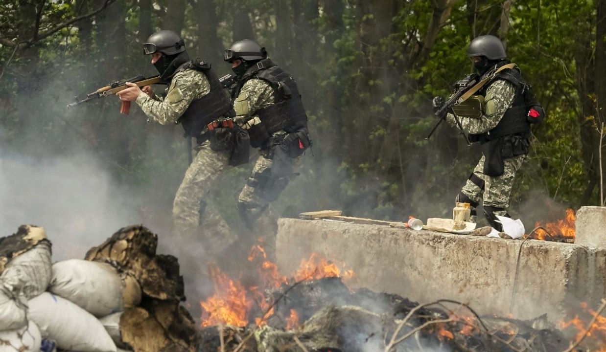 Ukraine : les combats autour de Sloviansk font au moins 5 morts