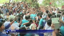 Mourners flock to funeral of Myanmar pro-democracy hero