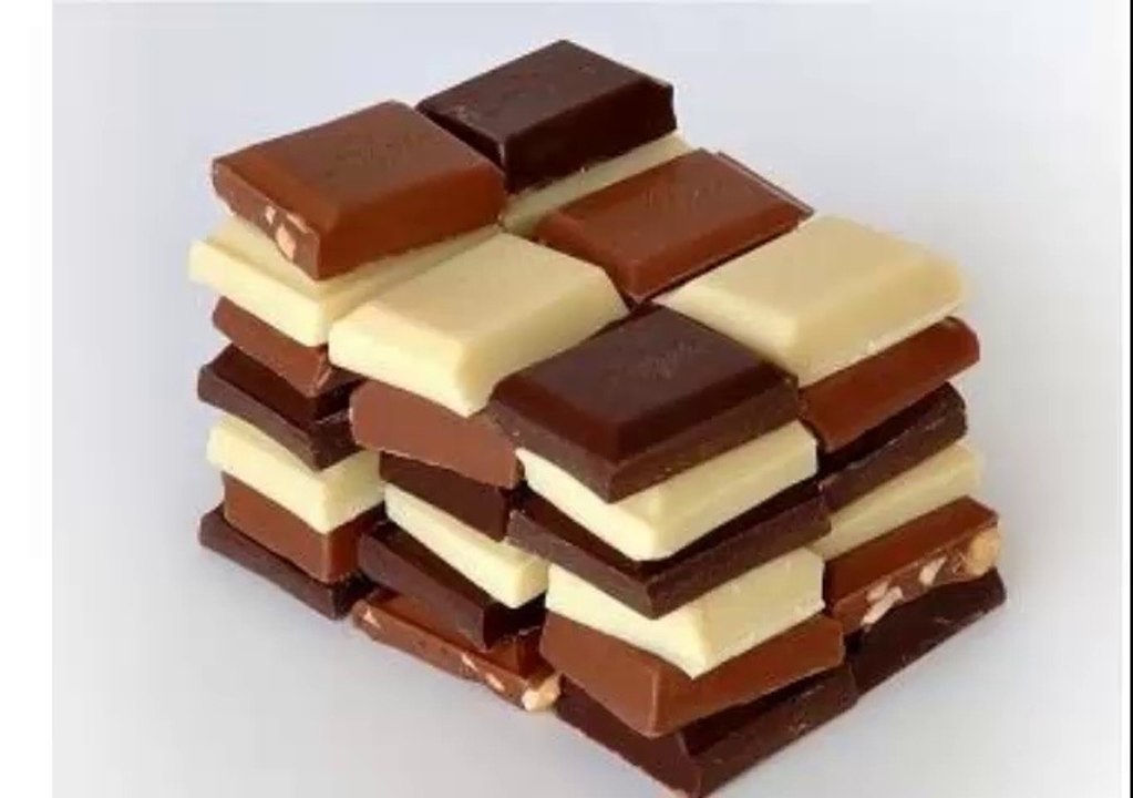 CÓMO SE INVENTÓ EL CHOCOLATE