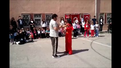 Siehang Oğuzhan Kerenciler-Wing Chun Chi Sao tanıtımı