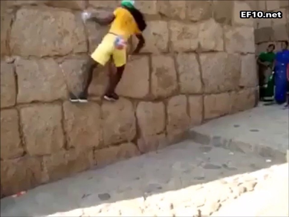 Assassin's Creed Level over 9.000