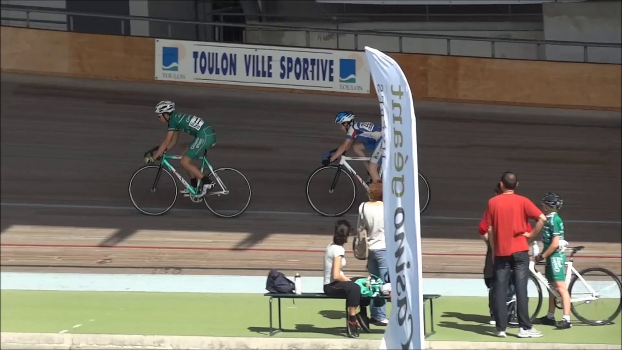 Piste Hyères 22 avril 2014 Minimes Match de vitesse Série 4