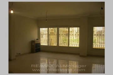 شقة للإيجار بالحى الخامس القاهرة الجديدة