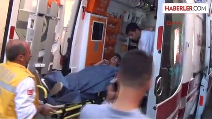 Adıyaman'da Bıçaklı Kavga 2 Yaralı