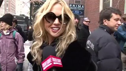 Oscar de la Renta AW10-11 - Videofashion Daily