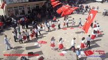 Erdoğmuş Şehit Ramazan Demirci İlkokulu 4. Sınıf Öğrencilerin 23 Nisan 2014 Çocuk Bayramı  Gösterisi