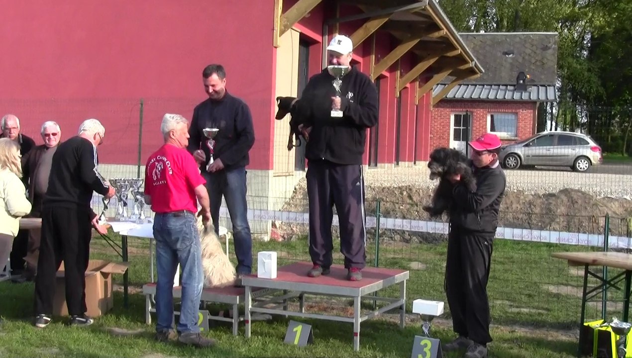 HELLBOY 1er PODIUM SELECTIF GRAND PRIX DE FRANCE 2014 (A DOMVAST)