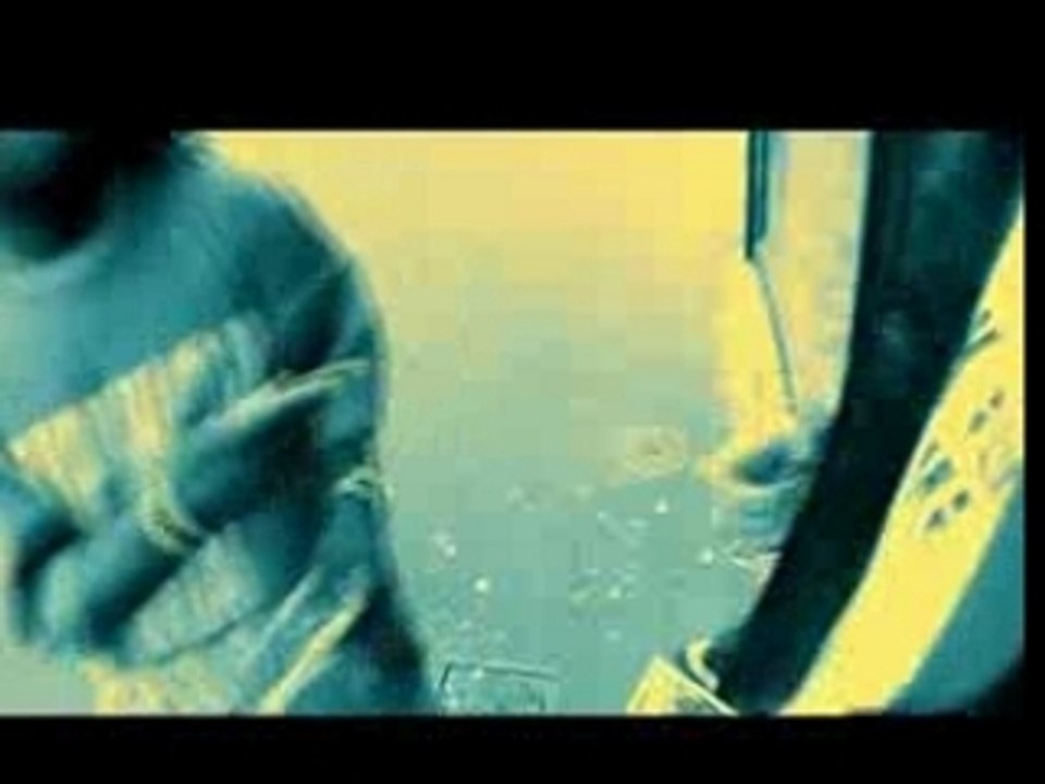 Sa Asken tous les jours les flics au cul