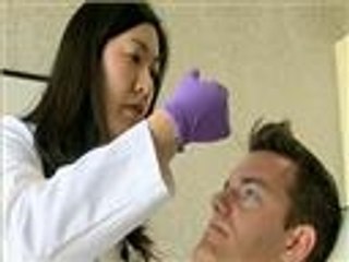 إقبال متزايد بين الشبان على عمليات التجميل