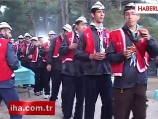 Kınalı Kuzular Dedelerinin İzinde