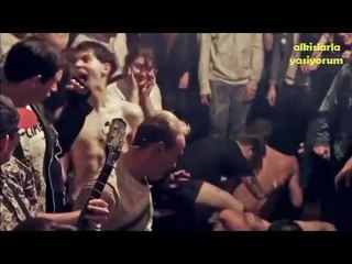 Sırtına Gelen Maytapla Dünyasını Şaşıran Genç