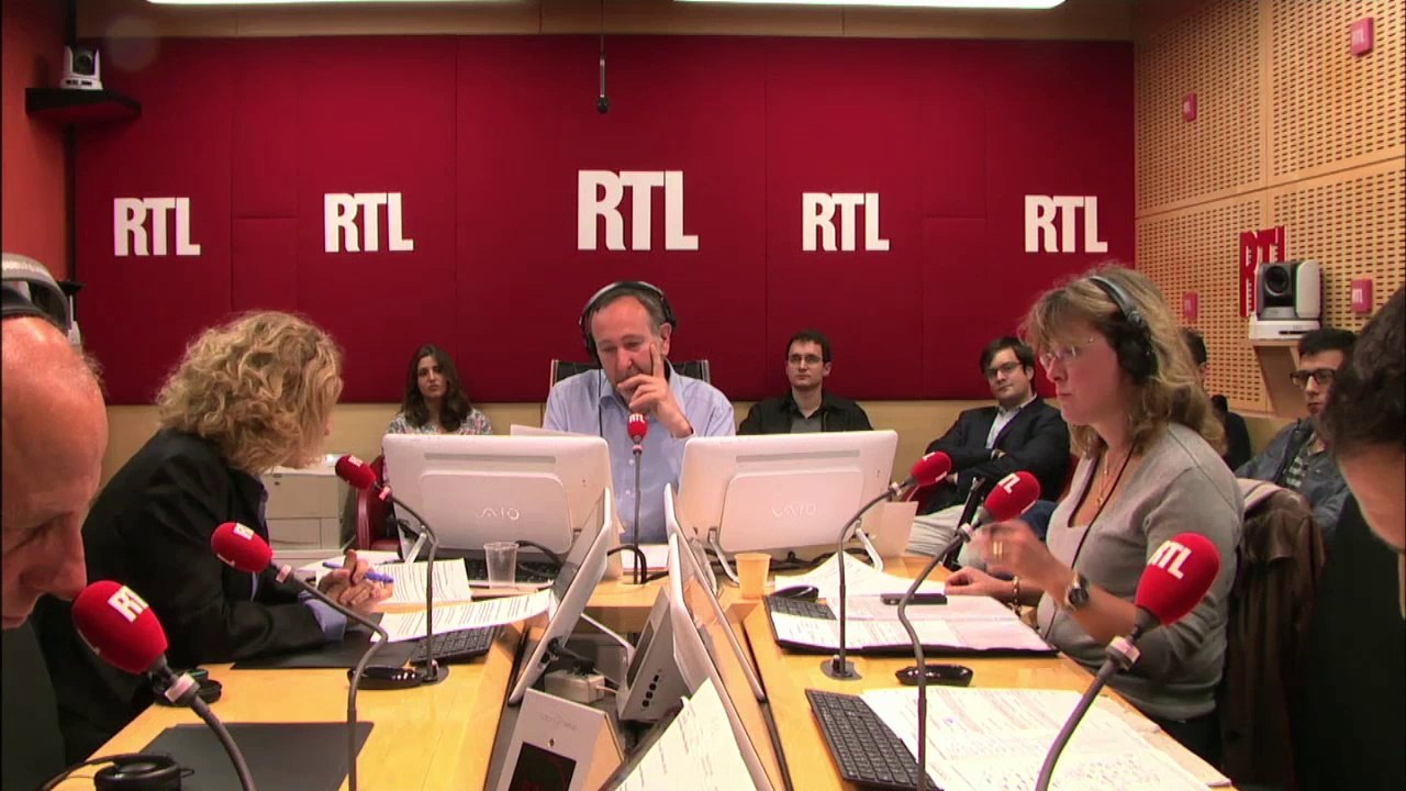 Comment le gouvernement fait rentrer les troupes dans le rang du PS