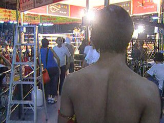 บิวตี้ฟูลบ๊อกเซอร์ Beautiful Boxer เบื้องหลัง 4