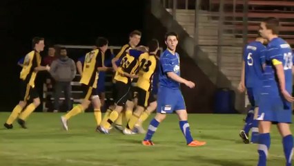 Segna con il calcio di rigore in rovesciata [HD]