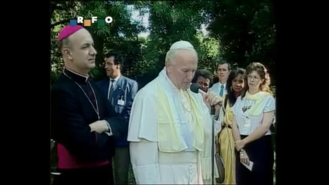 Visite du pape Jean-Paul II à La Réunion les 1er et 2 mai 1989
