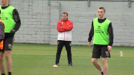 Man Utd - Klinsmann défend Moyes