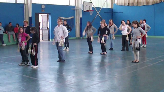 répétitions groupe dansant bricolo dingo 2014 - 3