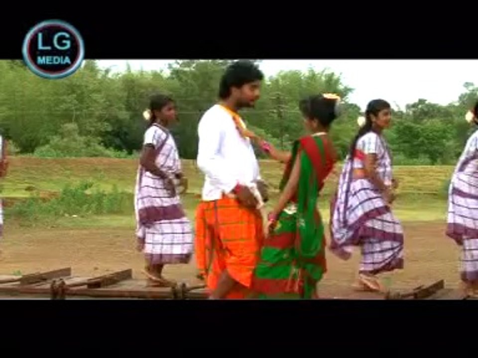 ▶ Dinge Tikin - Santali song
