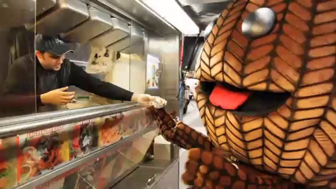 LittleBigPlanet 2 Sackboy Takes Manhattan Video