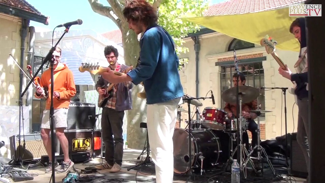 « Bouquiner ! Côté Cour Carrée » : le festival de musique et d’arts visuels