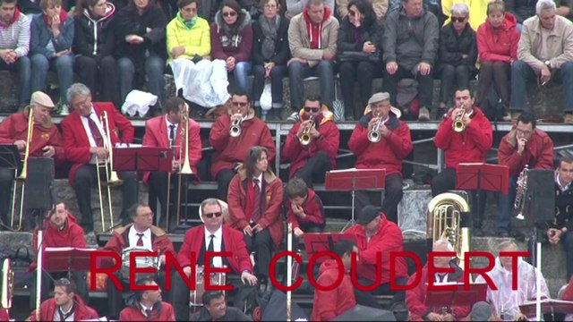 Corrida de Réjon Pâques ARLES 2014 Léa Vicens